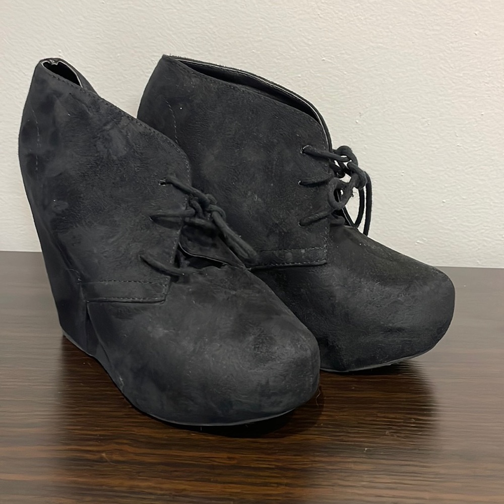 Black platform heels